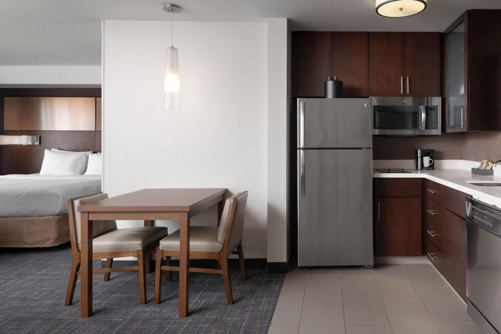 Residence Inn By Marriott Austin Lake Austin/River Place Four Points Buitenkant foto