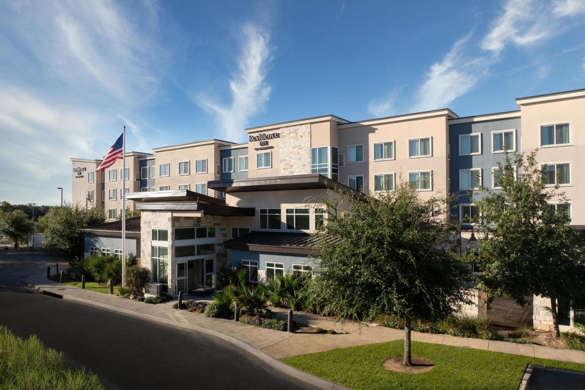 Residence Inn By Marriott Austin Lake Austin/River Place Four Points Buitenkant foto
