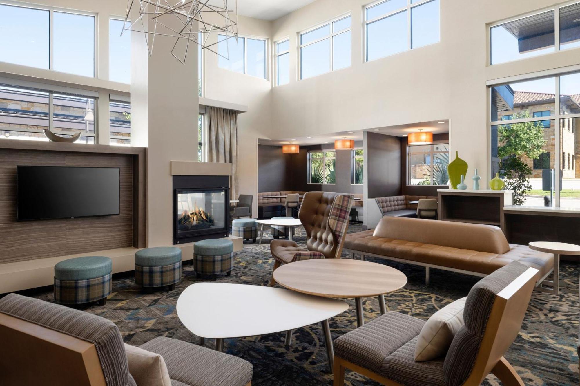 Residence Inn By Marriott Austin Lake Austin/River Place Four Points Buitenkant foto